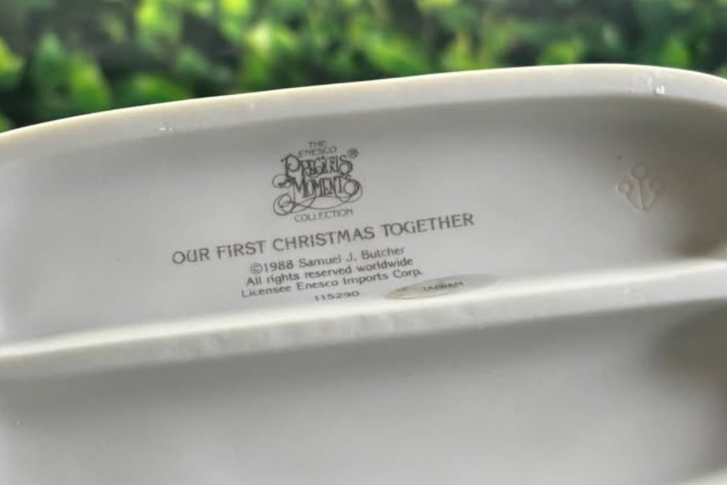 Precious Moments Figurine – Our First Christmas Together (1988)