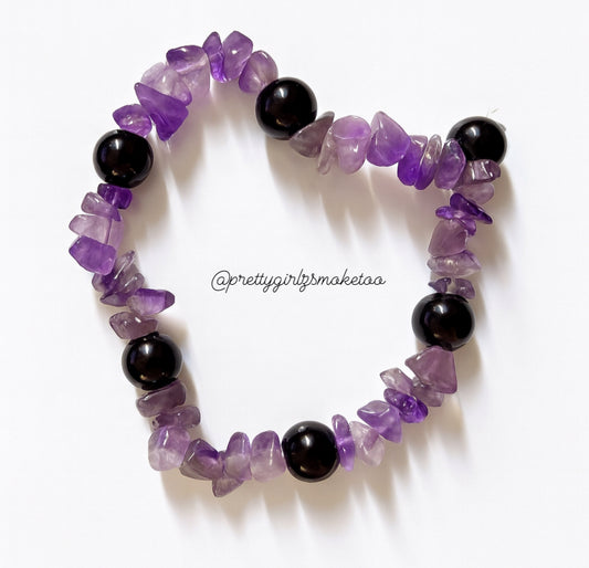 Lotus Awakening – Amethyst and Onyx Bracelet