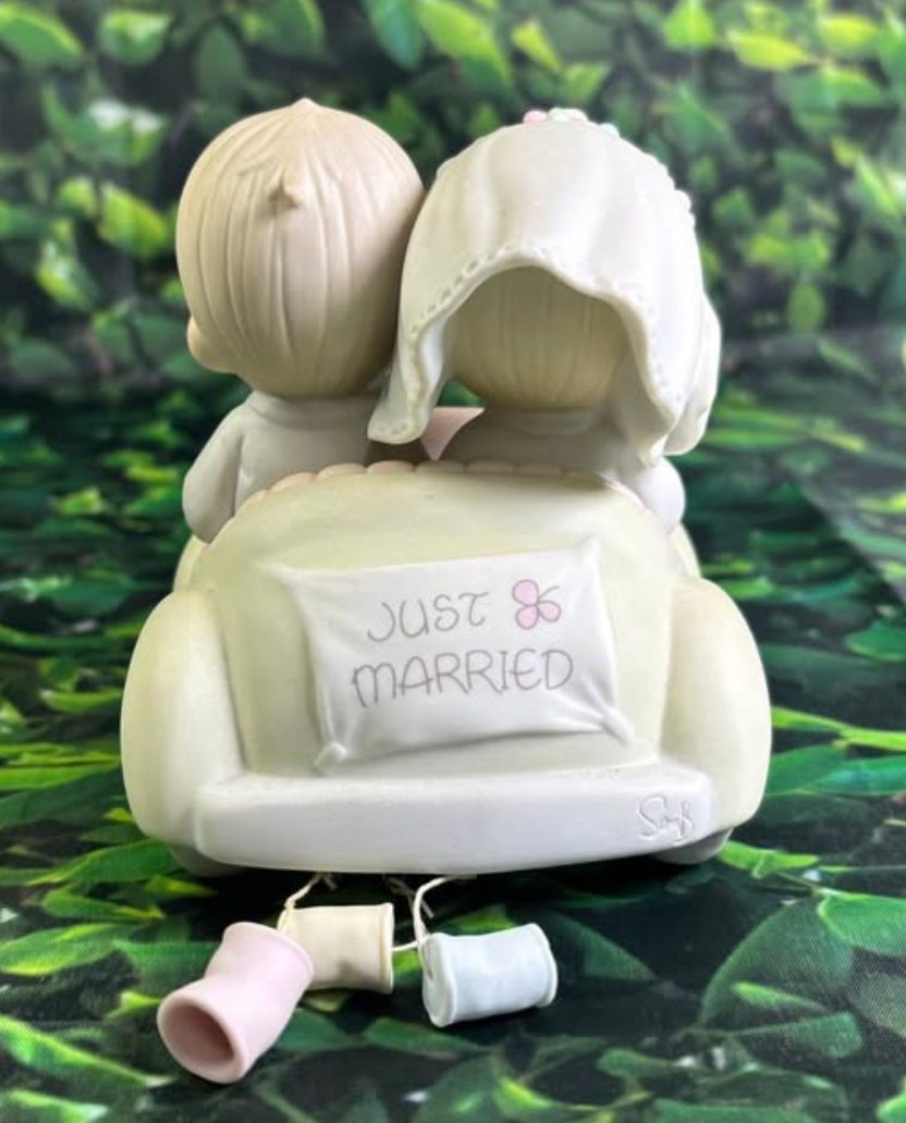 Precious Moments “Wishing You Roads of Happiness” Wedding Figurine (1988)