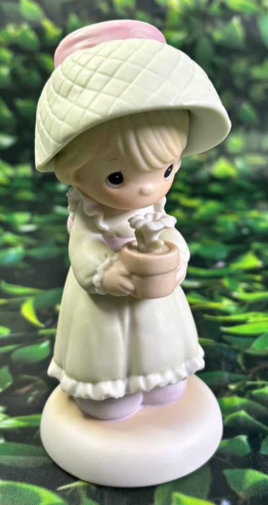 Precious Moments Figurine – His Love Will Shine on You (1989 Limited Edition)